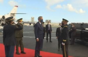Abinader llega a Puerto Rico para toma de posesión del gobernador