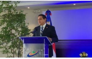 Salud Pública refuerza personal para asistir en unidades de covid.