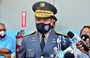 Director PN declara no reclutarán agentes criados por madres solteras