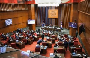 Senado inicia lectura íntegra del proyecto de Ley de Código Penal