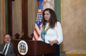 Estados Unidos pide a RD aprobar nuevas leyes de Contrataciones Públicas y de Trata de Personas