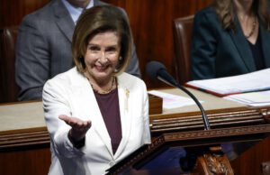 Nancy Pelosi renuncia como líder demócrata de la Cámara después de 20 años