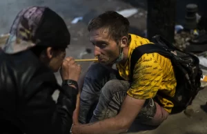 El consumo de fentanilo causa devastación en las calles de Los Ángeles: es la droga más mortífera