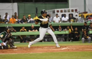 Encarnación vuelve a ser clave para las Águilas, que ganan sexto en línea