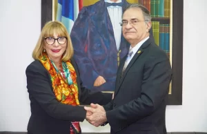 El Tribunal Superior Electoral recibe delegación de la OEA