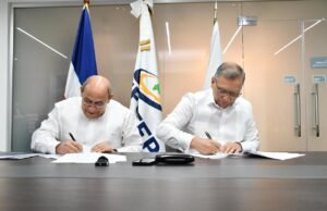 Refidomsa e Infotep suscriben acuerdo para financiamiento de centro tecnológico en Haina