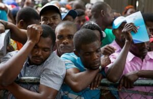 Bahamas devolverá 396 ilegales de Haití