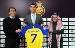 Presentan a Cristiano Ronaldo como nuevo jugador del Al Nassr
