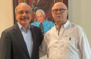 Hipólito y Danilo «tratan perspectivas nacionales» con miras al 2023