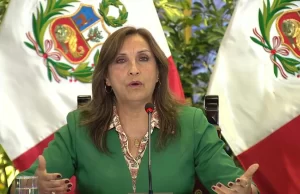 Presidenta Boluarte pide diálogo para poner fin a protestas en Perú