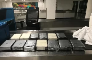 DNCD captura hombre buscado por decomiso de 13 paquetes de cocaína