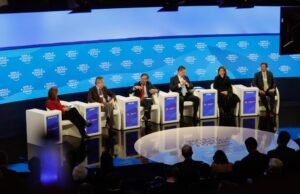 Vicepresidenta participa en panel “Liderazgo para América Latina”