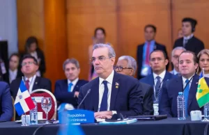 Abinader: CELAC tiene responsabilidad de defender soberanía de los pueblos e integración regional