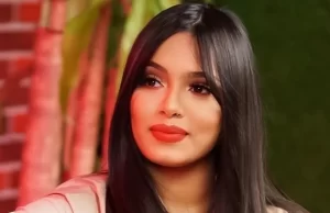 La Ross María al recibir multa de tránsito: «El que pueda salir de RD que salga»