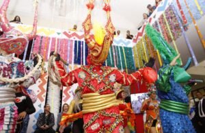 Rafael Almánzar y Diomary la Mala, reyes del Desfile Nacional de Carnaval