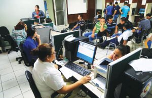 Las mujeres suponen el 41.7 % de la fuerza de trabajo en República Dominicana