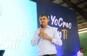 PRM juramenta al exalcalde de SDO Francisco Peña