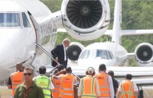 Danilo Medina retorna a la RD en vuelo privado procedente de EEUU