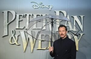 Jude Law humaniza al capitán Garfio en un Peter Pan «más moderno»