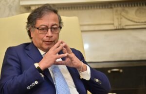 Petro reestructura su gobierno con aliados ante obstáculos a reformas