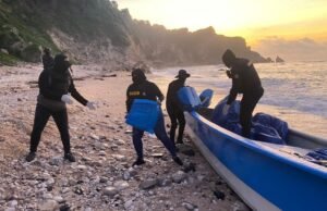 DNCD incauta 194 paquetes de cocaína en Barahona