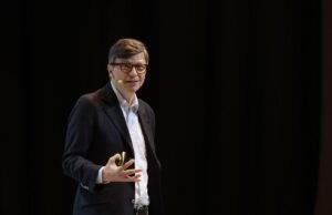 Microsoft predice: Cada empleo tendrá un copiloto de inteligencia artificial