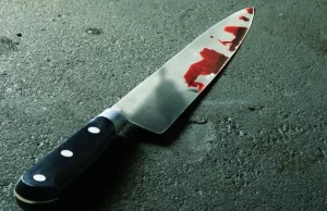 Apresan mujer que mató de varias puñaladas a su esposo en Boca Chica