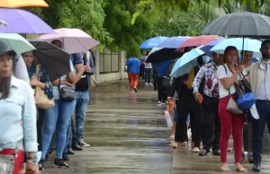 Prevén temperaturas calurosas y algunos aguaceros hacia el interior del país