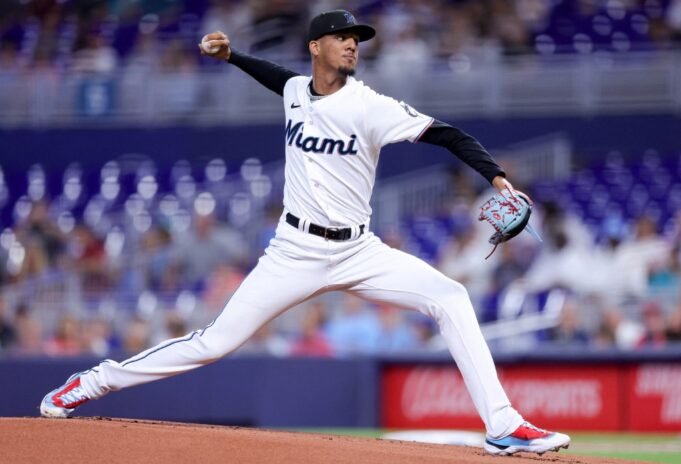 Toronto Blue Jays v Miami Marlins
