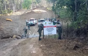 Apresan a cuatro personas por supuestamente depredar zona protegida en Villa Altagracia