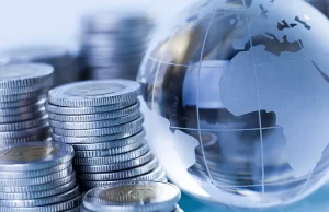 Los mayores bancos centrales divergen sobre las tasas ante los retos económicos