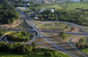 Proponen una reingeniería presupuestaria para terminar grandes obras del Gobierno