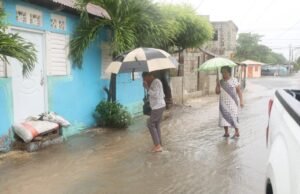 La Onamet vaticina lluvias para este jueves por efectos de vaguada