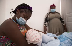 Aumento indetenible de haitianas dando a luz en RD desmiente opinión ONU