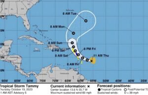 Depresión tropical se disipa en Nicaragua y huracán Tammy sigue hacia el norte