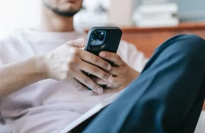Estudio revela que el uso del celular reduce la calidad del semen