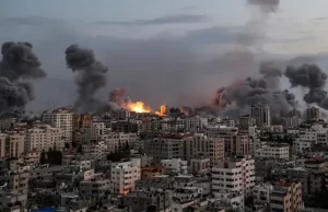 Nuevos ataques a hospitales y evacuaciones a la espera de la ansiada tregua en Gaza