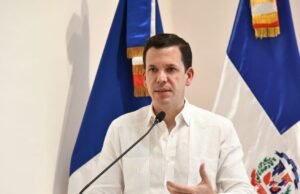 Hugo Beras pide licencia a Abinader para facilitar proceso de investigación