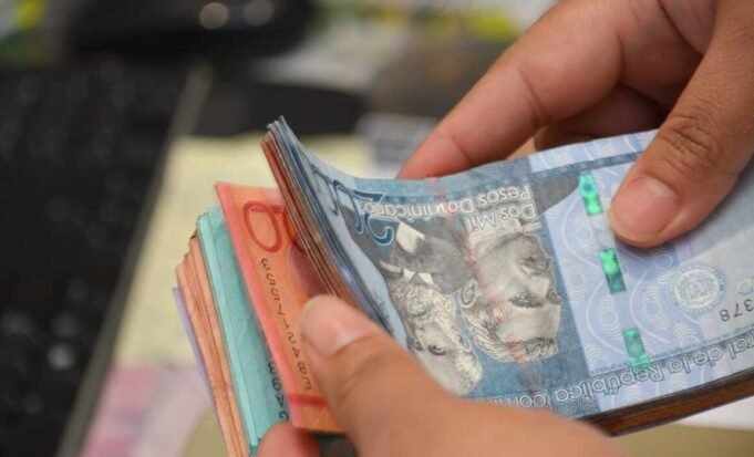 salarios-asociaciones-de-ahorros-y-prestamos-e1669729030265