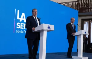 Arévalo dice en RD «no tener ninguna duda» de que será investido presidente de Guatemala