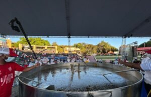 RD no rompe récord de sancocho más grande del mundo