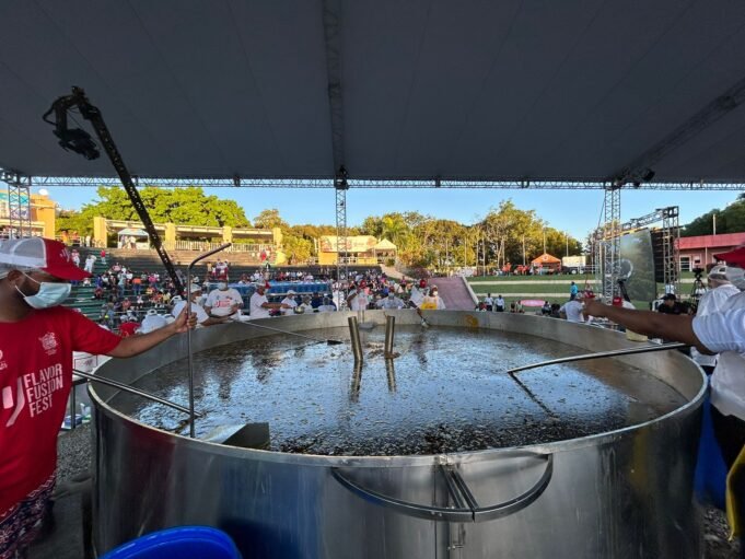 republica-dominicana-no-logra-el-guinness-del-sancocho-mas-grande