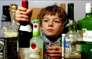 SNS notifica a PGR de 44 menores intoxicados por alcohol en Navidad y Año Nuevo