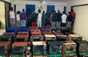 Arrestan 17 personas y ocupan más 20 mil gramos de droga tras intervenir la 42