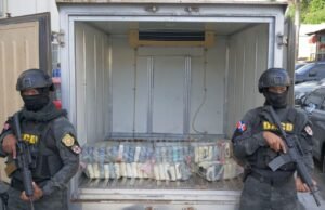 Hallan 114 paquetes de presunta cocaína en aeropuerto de Punta Cana