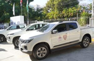 Ministerio de Educación adquiere vehículos para la policía escolar