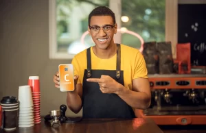 Popular lanza nuevas aplicaciones para jóvenes, empresas y remesas