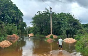 Pronostican aguaceros dispersos seguirán durante la tarde y la noche de hoy