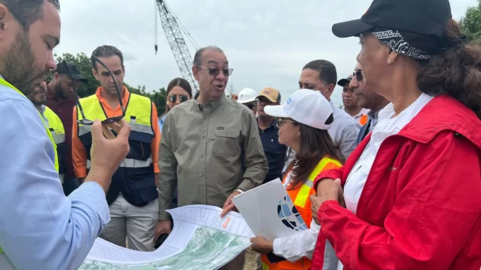 Copia-de-collage-8-12