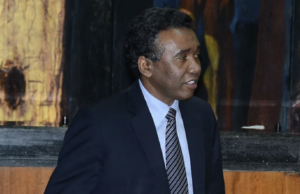 Félix Bautista con 53.24 % de los votos y Nidio Encarnación con 44.64 %